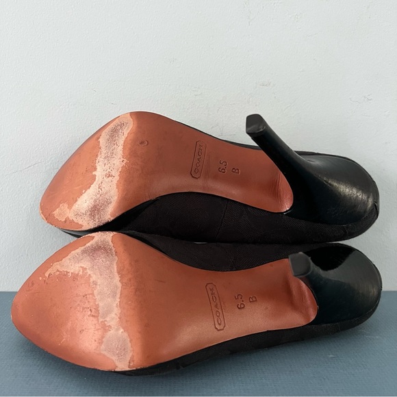 Coach Caya Signature C Logo Jacquard Black High Heel Pumps - Picture 7 of 7